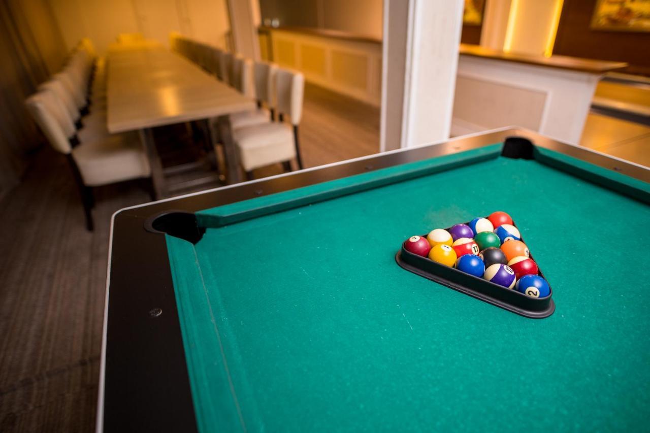 Hotel Omni Valjevo Luaran gambar