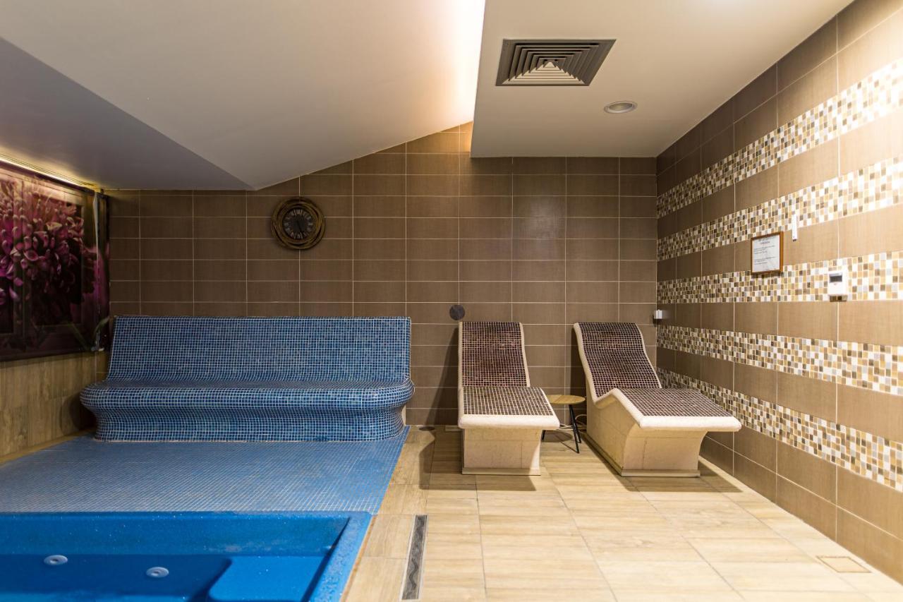 Hotel Omni Valjevo Luaran gambar