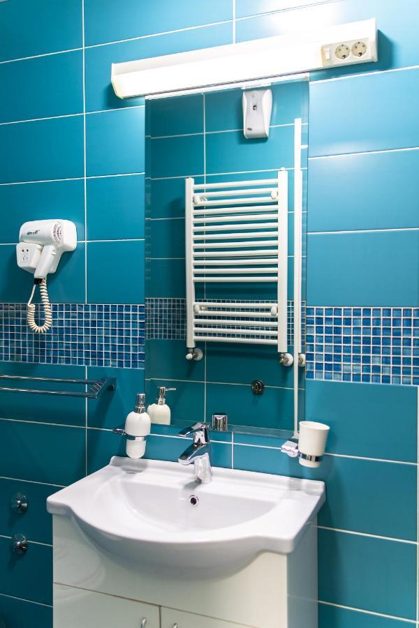 Hotel Omni Valjevo Luaran gambar